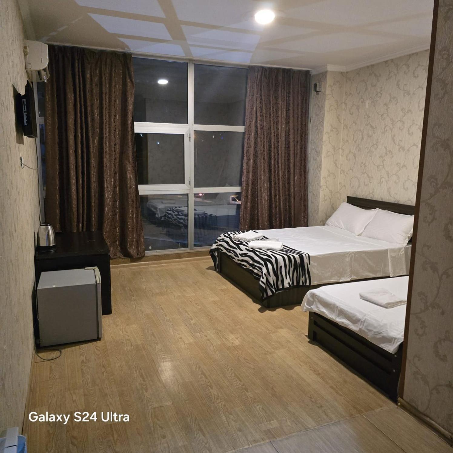 Hotel Like Тбилиси Экстерьер фото