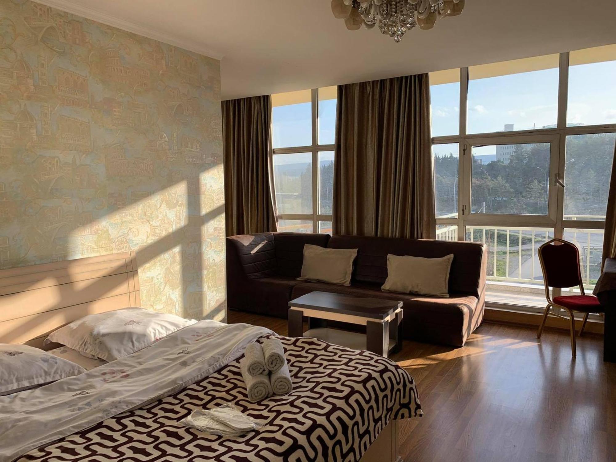Hotel Like Тбилиси Экстерьер фото